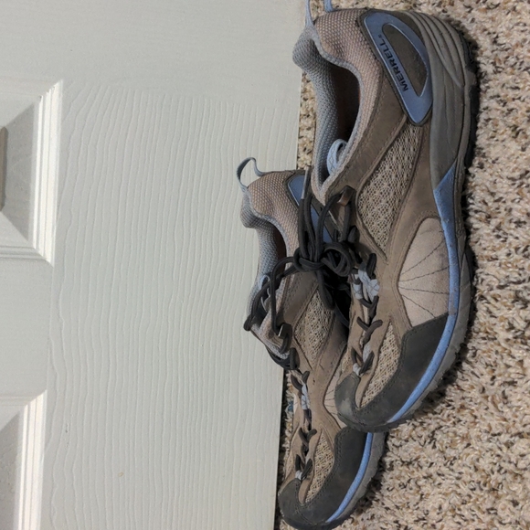 Merrell Shoes - Picture 3 of 6